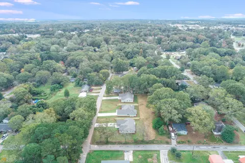 152 W Wright St, Winder, GA 30680 photo 40