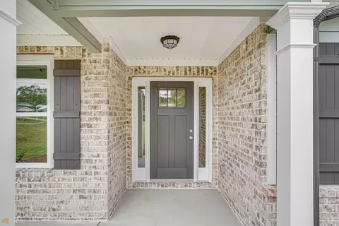152 W Wright St, Winder, GA 30680 photo 9