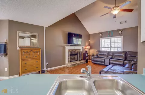 110 Dawn Ct, Jackson, GA 30233 photo 8