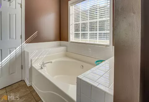 110 Dawn Ct, Jackson, GA 30233 photo 18