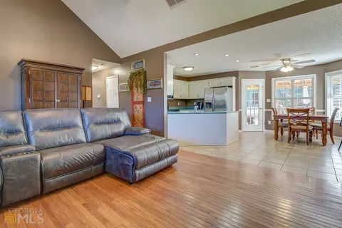 110 Dawn Ct, Jackson, GA 30233 photo 7