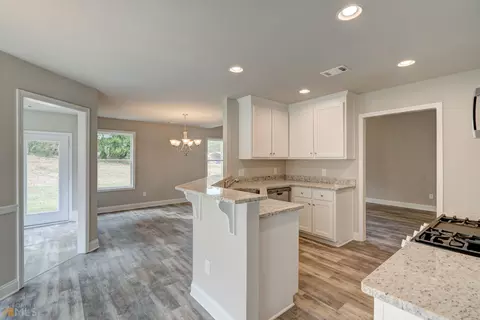 156 W Wright St, Winder, GA 30680 photo 19