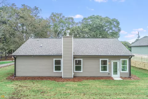 156 W Wright St, Winder, GA 30680 photo 6