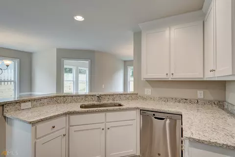 156 W Wright St, Winder, GA 30680 photo 24