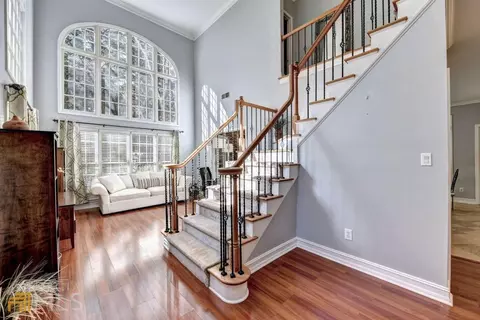 521 Shore Dr, Suwanee, GA 30024 photo 9