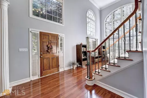 521 Shore Dr, Suwanee, GA 30024 photo 8