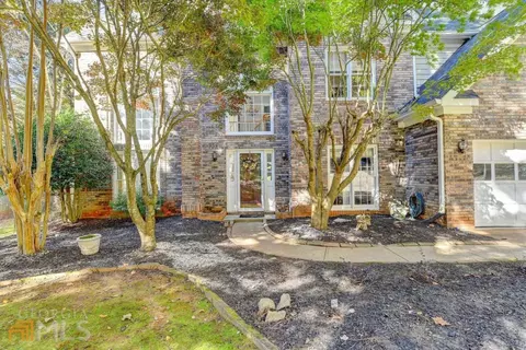 521 Shore Dr, Suwanee, GA 30024 photo 6