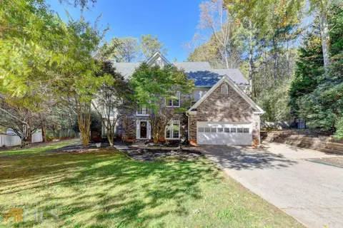 521 Shore Dr, Suwanee, GA 30024 photo 3