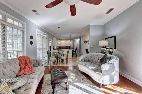 521 Shore Dr, Suwanee, GA 30024 photo 17