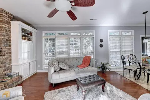 521 Shore Dr, Suwanee, GA 30024 photo 16