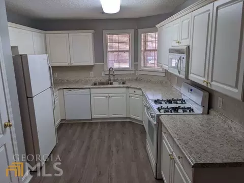 207 Oak Grove Dr, Hampton, GA 30228 photo 5
