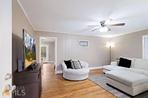 264 Scott St, Commerce, GA 30529 photo 3