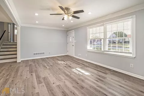 6483 Cameron Rd, Morrow, GA 30260 photo 10