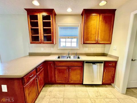 281 Prominent Loop, Mcdonough, GA 30253 photo 18