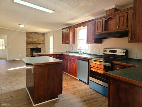 321 E Ranchette Rd, Temple, GA 30179 photo 8
