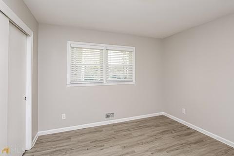 1663 E Lake Dr, Marietta, GA 30062 photo 20