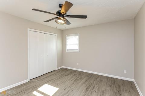 1663 E Lake Dr, Marietta, GA 30062 photo 16