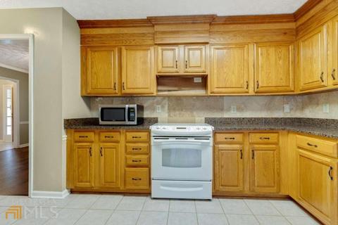 606 Farmbrook Trl NE, Kennesaw, GA 30144 photo 11