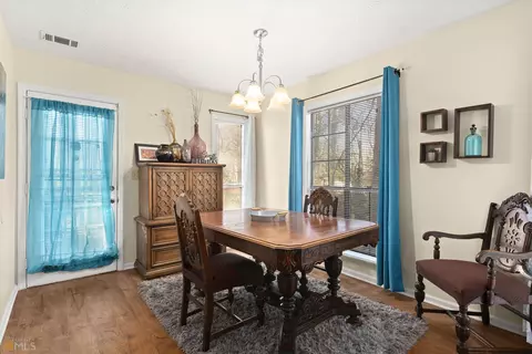 6669 Cameron Rd, Morrow, GA 30260 photo 8