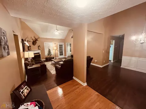 721 Mcarthur Dr, Monroe, GA 30655 photo 3