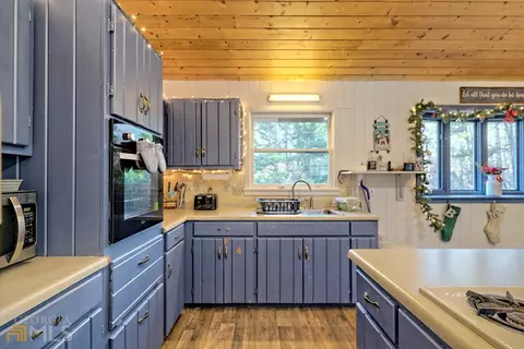 930 N Pond St, Toccoa, GA 30577 photo 16