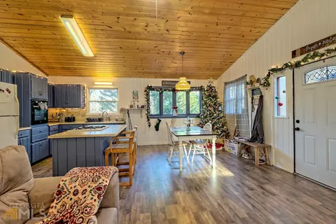930 N Pond St, Toccoa, GA 30577 photo 8