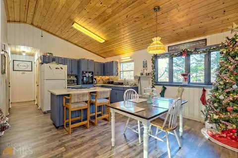 930 N Pond St, Toccoa, GA 30577 photo 10