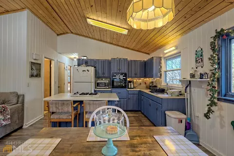 930 N Pond St, Toccoa, GA 30577 photo 11