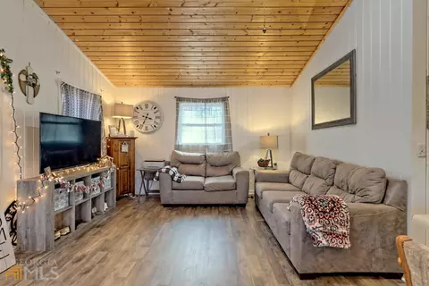 930 N Pond St, Toccoa, GA 30577 photo 7