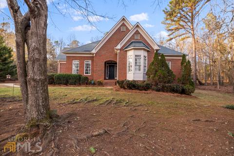 218 Village Dr, Lagrange, GA 30240 photo 1