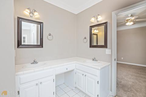 218 Village Dr, Lagrange, GA 30240 photo 20