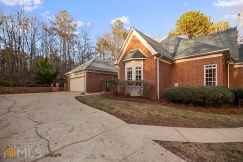 218 Village Dr, Lagrange, GA 30240 photo 5
