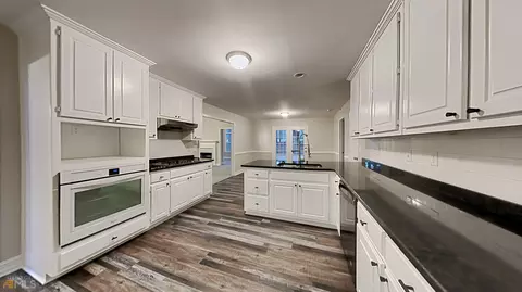 807 Eggie Ct, Mcdonough, GA 30252 photo 5