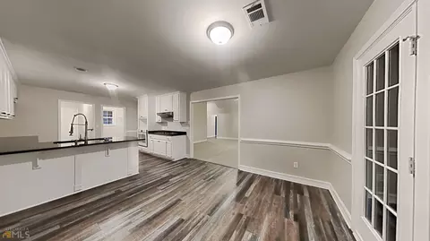 807 Eggie Ct, Mcdonough, GA 30252 photo 8