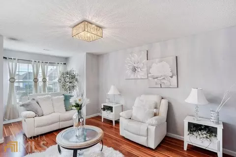 664 Toronto Cir, Hampton, GA 30228 photo 7