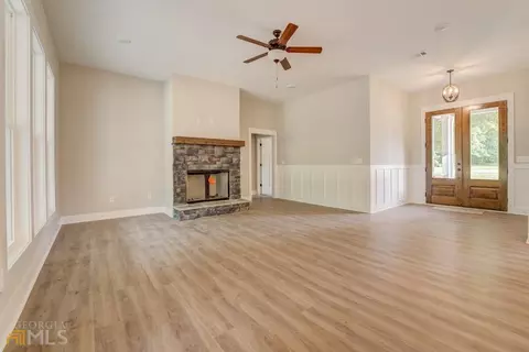 216 Willow Ridge Ln, Jackson, GA 30233 photo 7