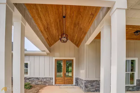 216 Willow Ridge Ln, Jackson, GA 30233 photo 3