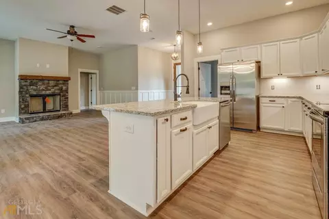 216 Willow Ridge Ln, Jackson, GA 30233 photo 14