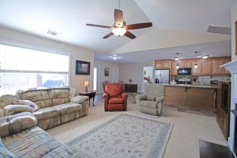 111 Highridge Manor Ct, Cornelia, GA 30531 photo 11