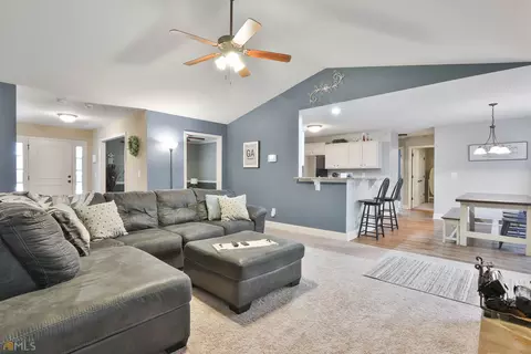 56 E Gordon Rd, Newnan, GA 30263 photo 14
