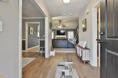 56 E Gordon Rd, Newnan, GA 30263 photo 5