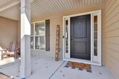 56 E Gordon Rd, Newnan, GA 30263 photo 4