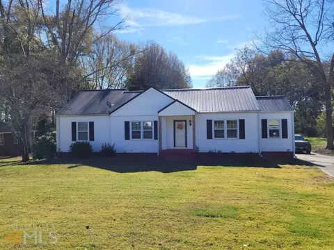 265 E Johnson St, Temple, GA 30179 photo 2