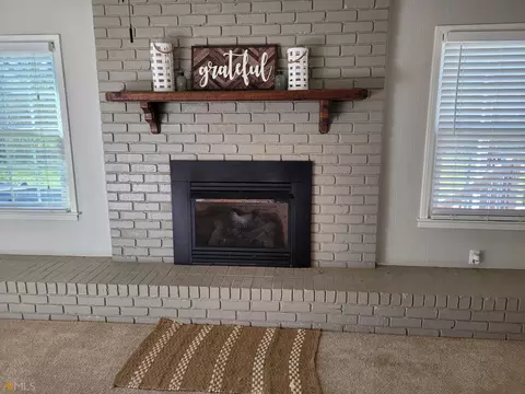 265 E Johnson St, Temple, GA 30179 photo 3