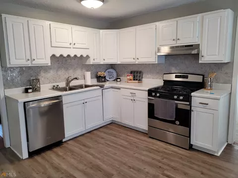 265 E Johnson St, Temple, GA 30179 photo 5