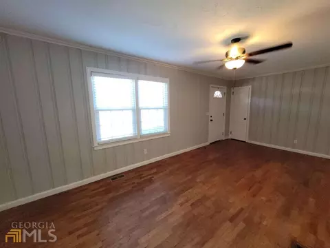 265 E Johnson St, Temple, GA 30179 photo 9