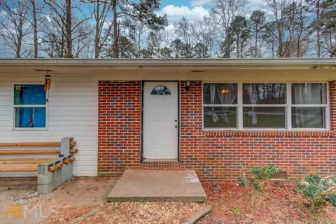 199 Hillcrest Dr, Commerce, GA 30529 photo 2