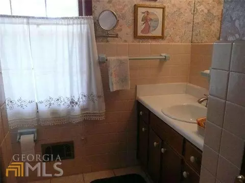 6560 Randall Mark Dr, Morrow, GA 30260 photo 18