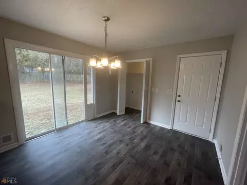 8154 Maple Dr SW, Covington, GA 30014 photo 5