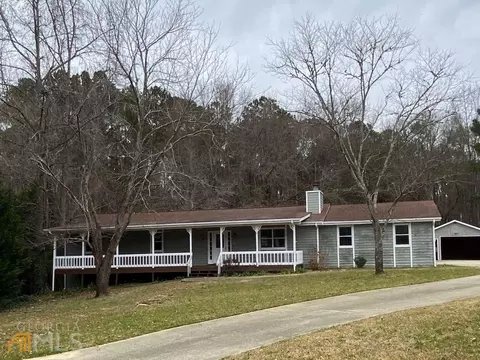 70 Oak Crest Ct, Covington, GA 30016 photo 3